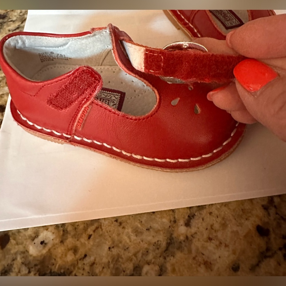 L’AMOUR  Red Mary Jane Shoe